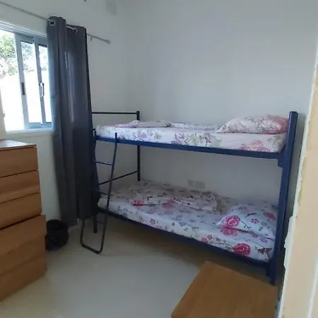 Δωμάτια σε οικογενειακή κατοικία St Francis House